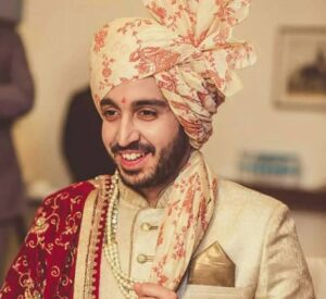 https://royalpagdiandsafa.in/