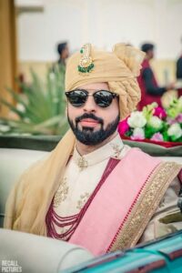 https://royalpagdiandsafa.in/